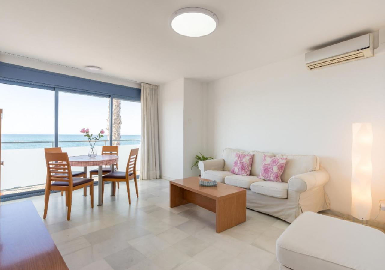 Apartamentos Varadero Sea View La Cala Del Moral Exteriör bild